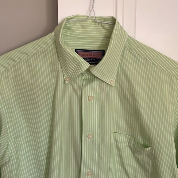 Vineyard Vines Murray Button Down Shirt - Picture 2 of 6